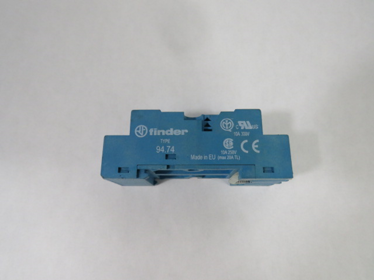 Finder Relay Socket / Base 94.74 10A 250V USED