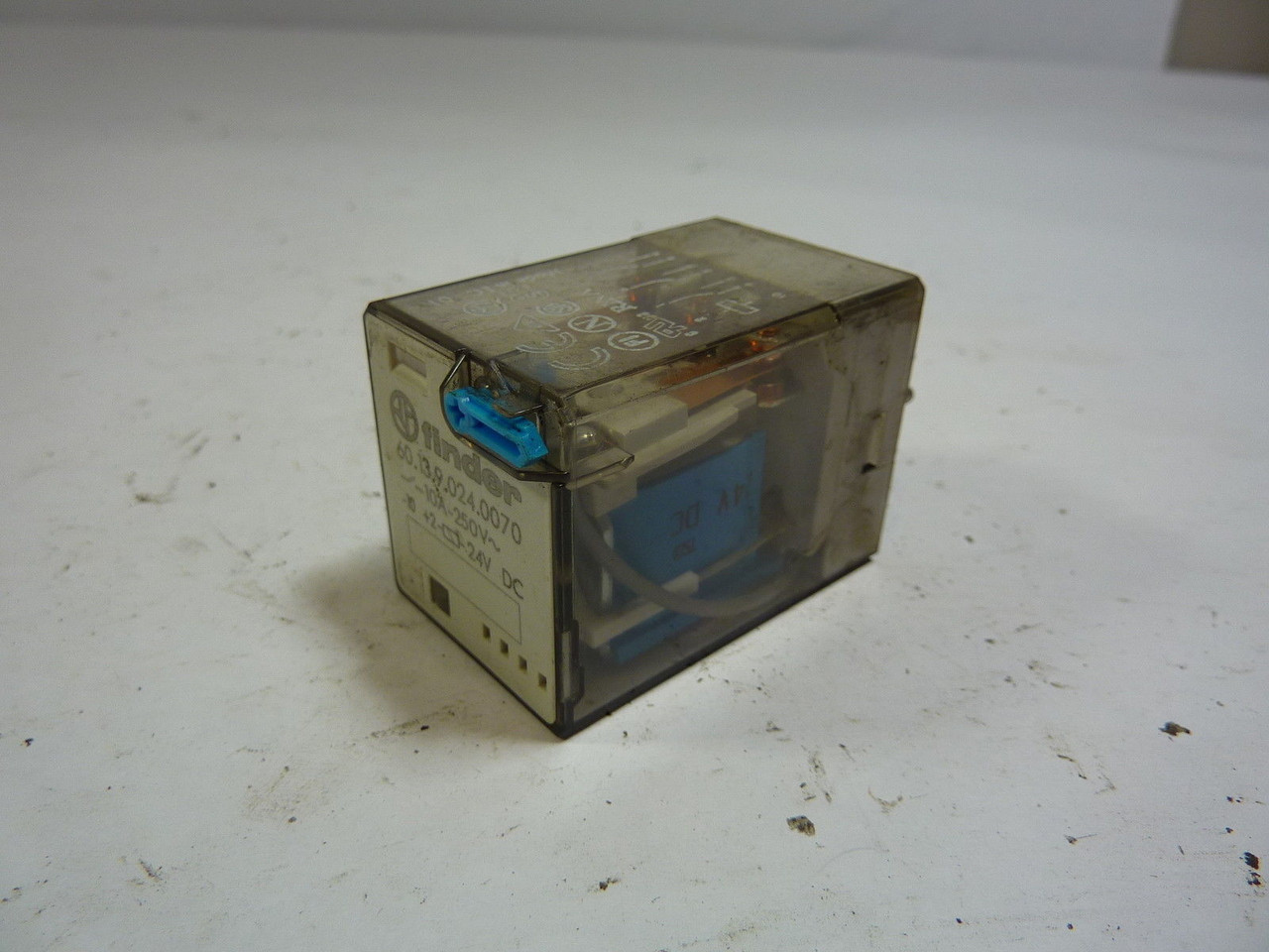 Finder 60.13.9.024.0070 Relay 10 Amp 24VDC USED