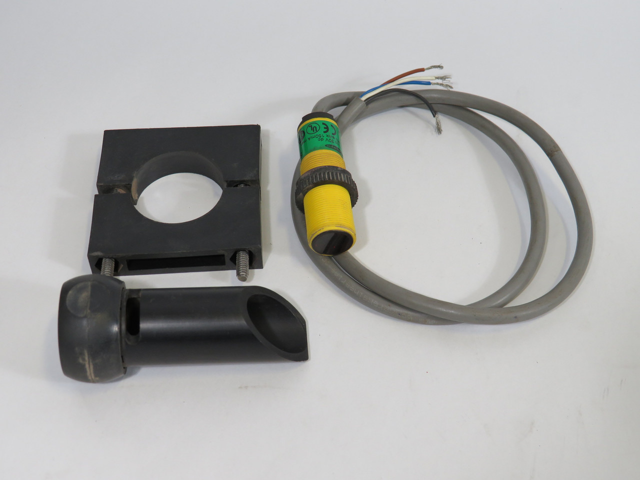 Belanger S18SN6R Photoelectric Sensor Receiver w/Mount 30" CUT CORD USED