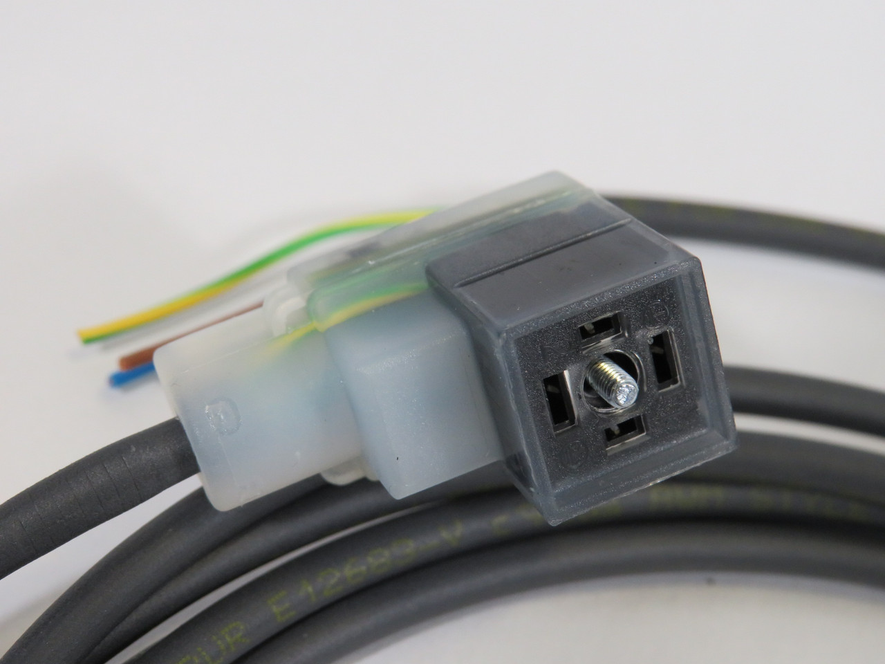 Burkert 303143 Valve Connector 100-120VAC/DC 1A NWB