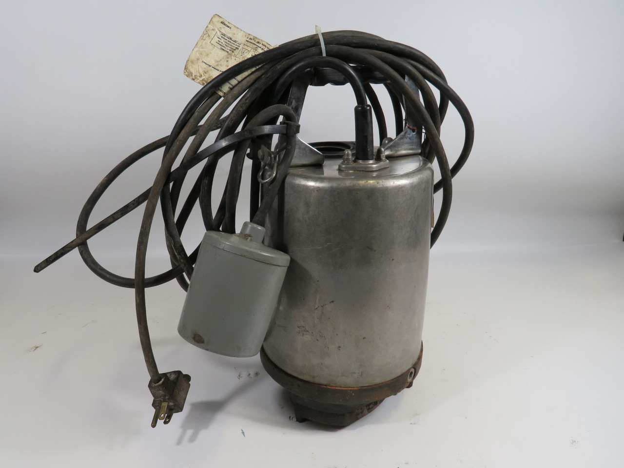 Franklin Electric FS-750 Submersible Pump w/ Float Switch 1-1/2" NPT Out USED