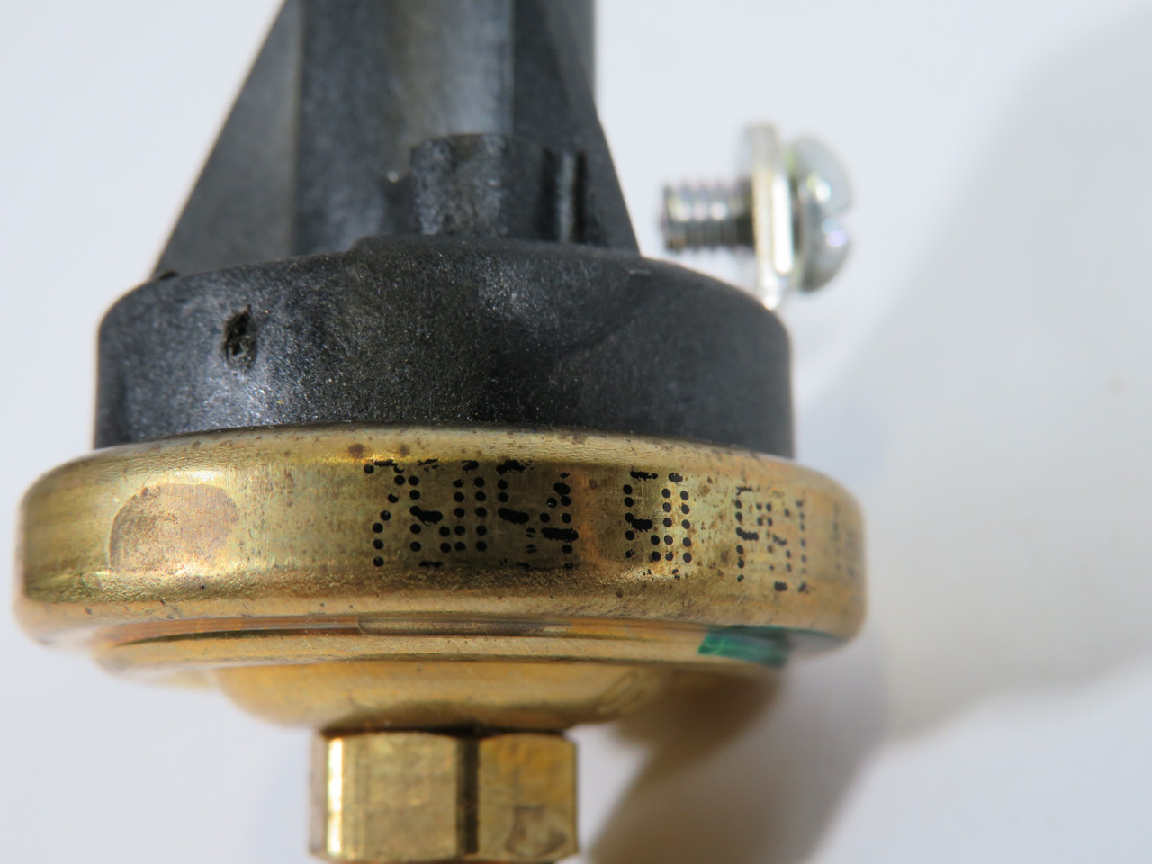 Honeywell 76054-60 Pressure Switch 60psi N/O ! NOP !