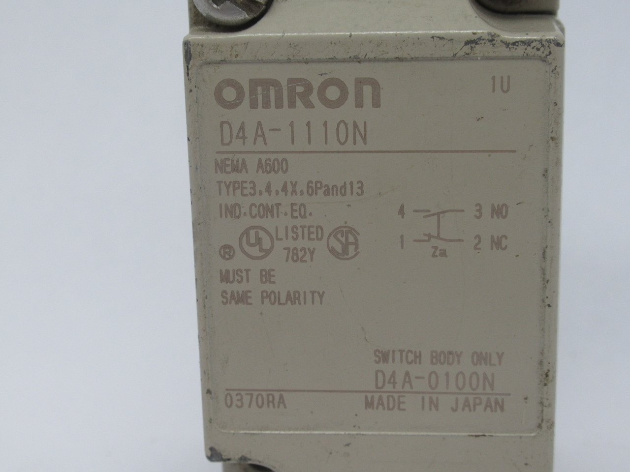 Omron D4A-1110N Limit Switch 1/2-14 NPT 10A USED