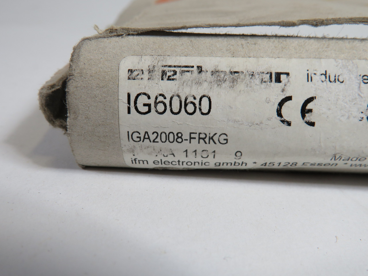 IFM IG6060 Inductive Sensor 10-55VDC 300mA 8mm D IGA2008-FRKG NO NUTS ! NEW !