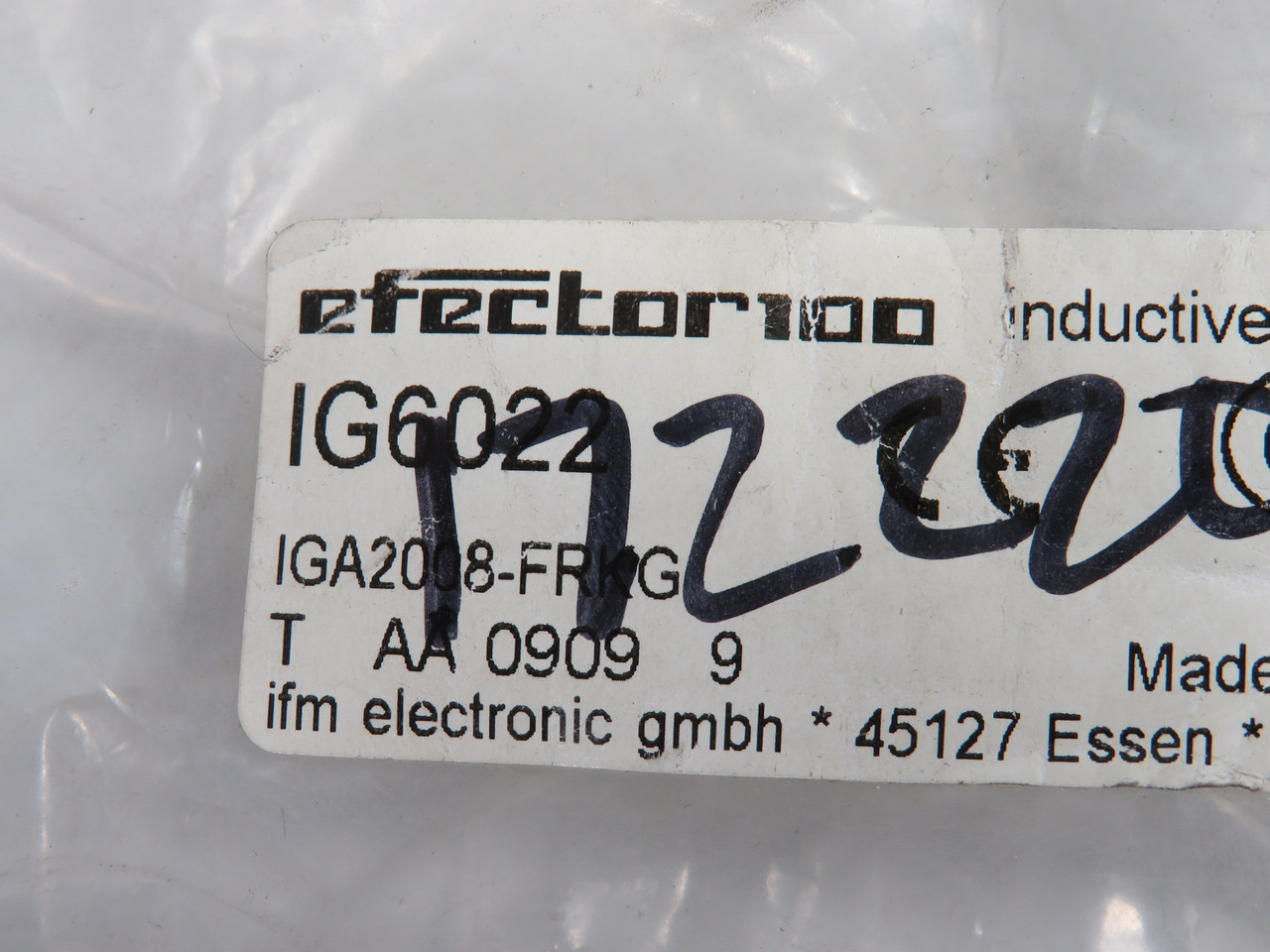 IFM IG6022 Inductive Sensor 10-55VDC 400mA 8mm D 12m Cable IGA2008-FRKG ! NWB !