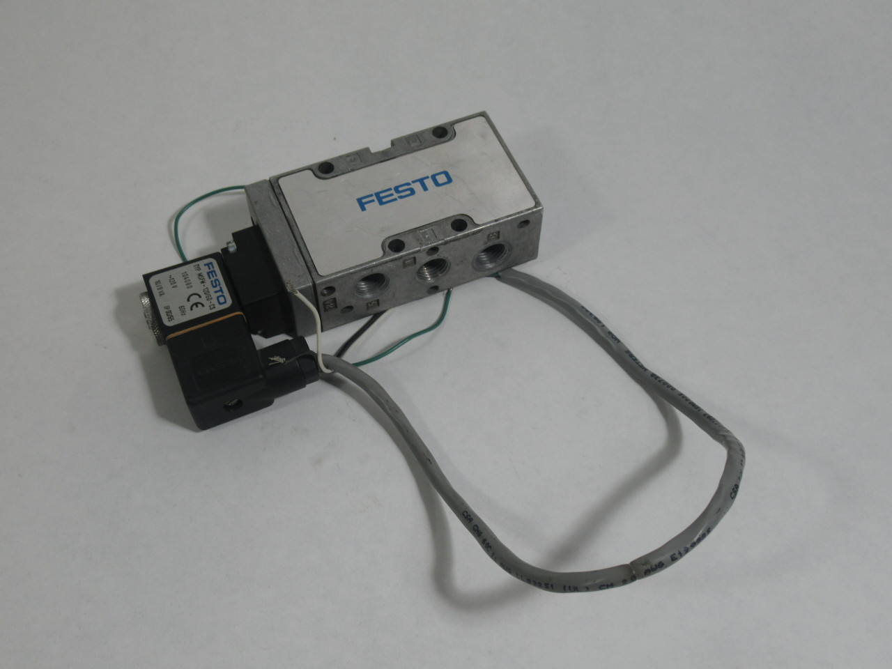 Festo 15901 MFH-5-1/4-B Solenoid Valve 5/2 Way C/W MSFW-120/60-CS USED