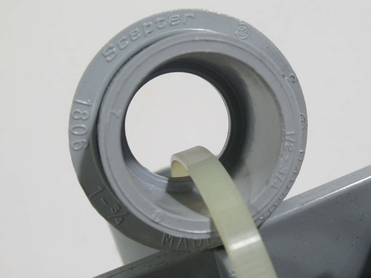 IPEX FDC20 Scepter Conduit Box 1Gang 2Hubs 1"Hub 2.75"Depth C/W 1806 x2 USED