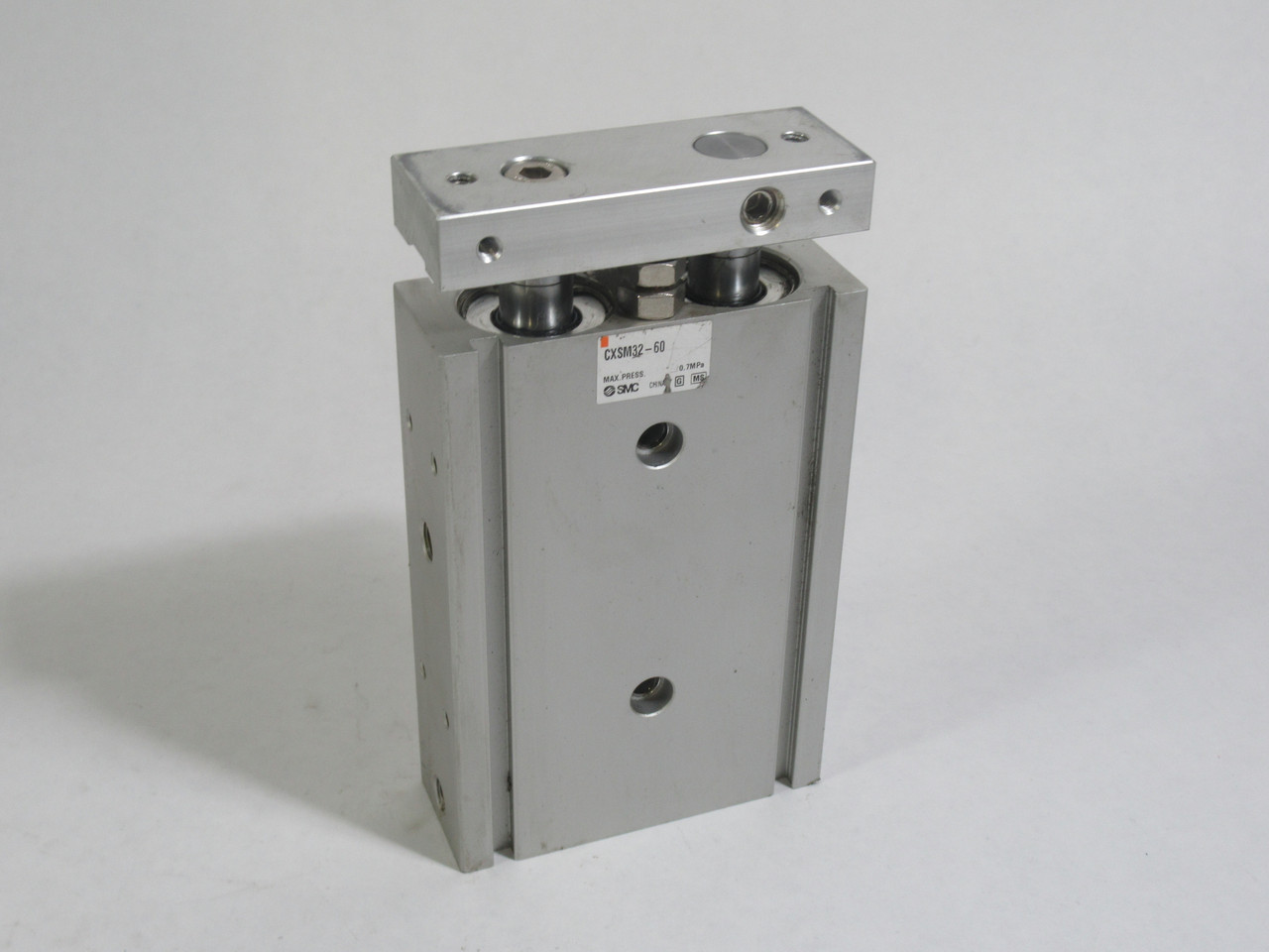 SMC CXSM32-60 Dual Rod Cylinder 32mm Bore 60mm Stroke 0.7MPa USED