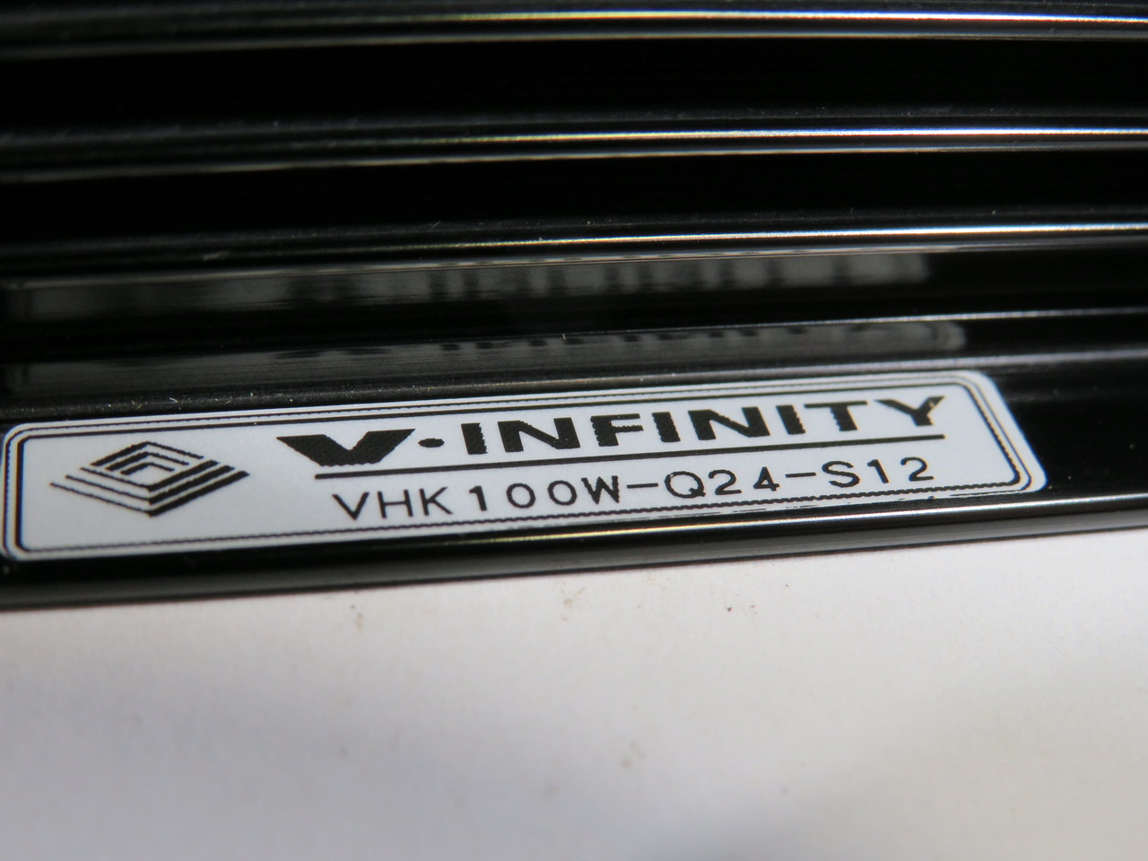 V-Infinity CUI VHK100W-Q24-S12 DC/DC Converter 24/12VDC SHELF WEAR ! NOP !