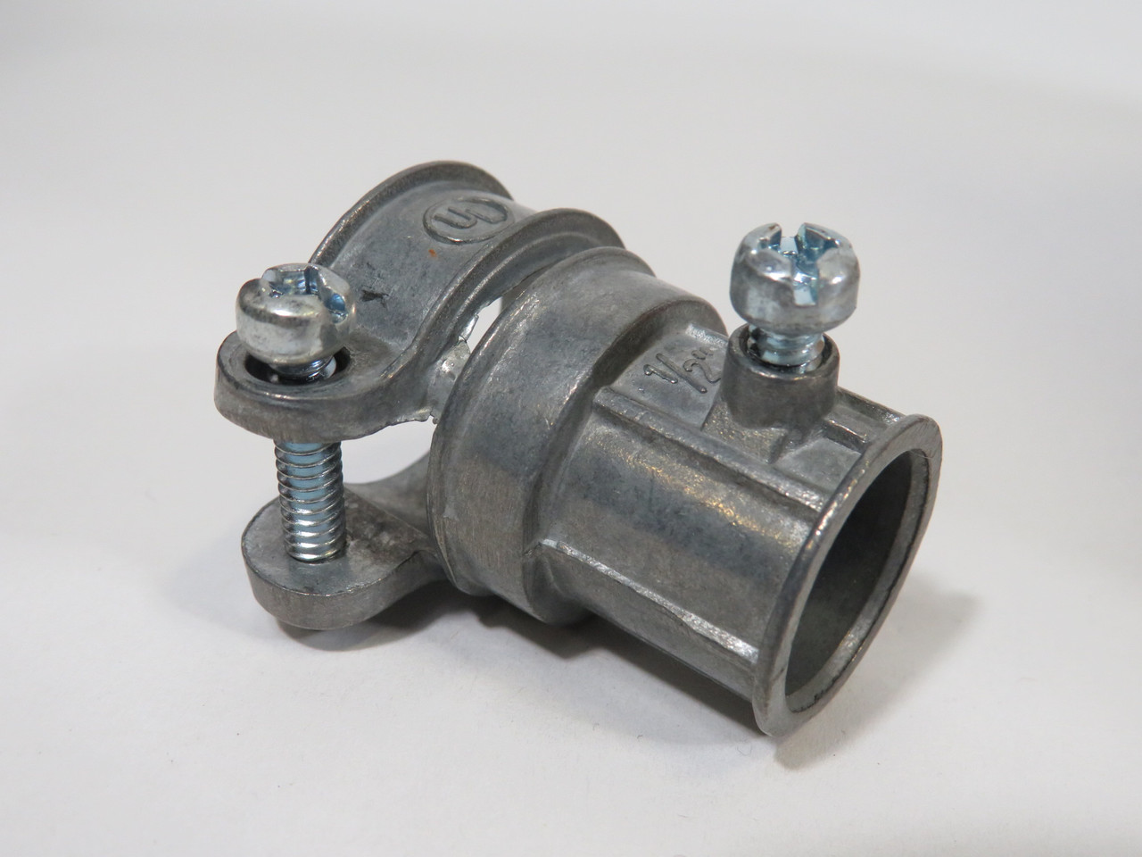 Thomas & Betts CI5154 EMT/Flexible Coupling 1/2" Box of 25 NEW