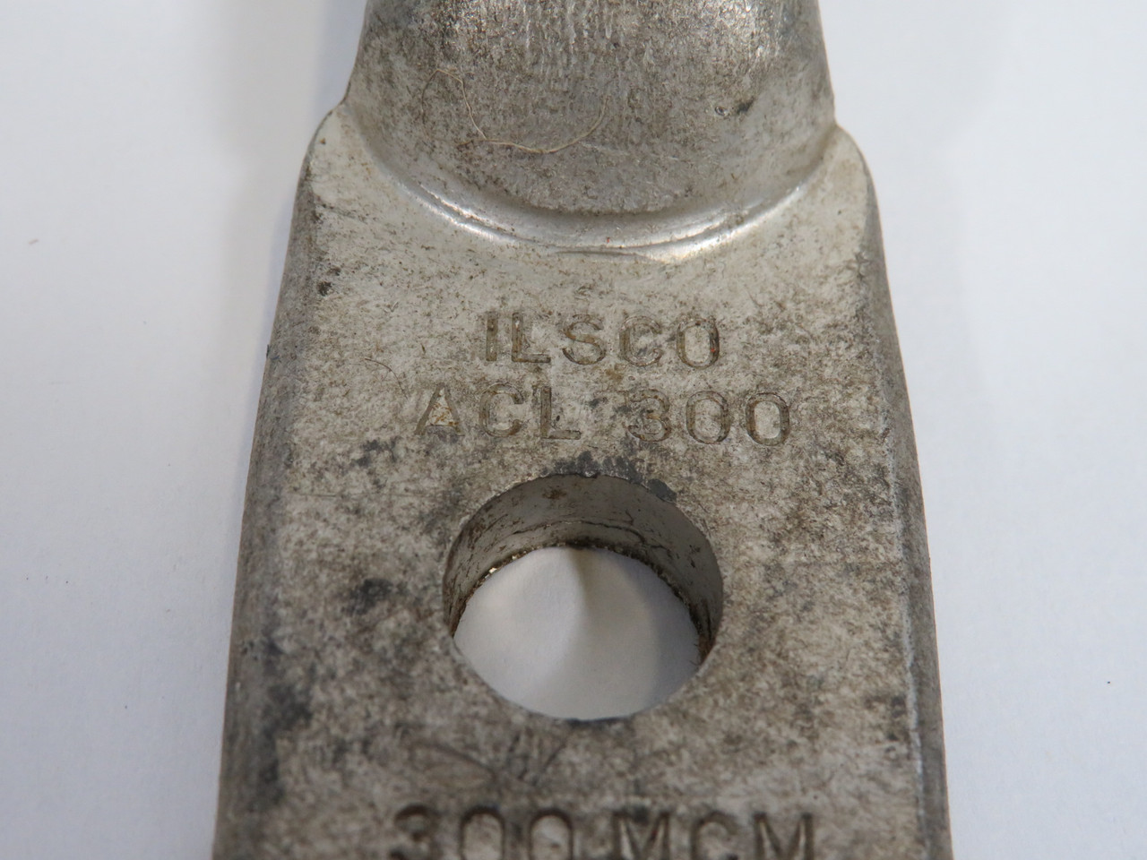 Ilsco ACL-300 Aluminum Compression Lug 300kcmil Die No. 14 Blue 1-Hole ! NOP !