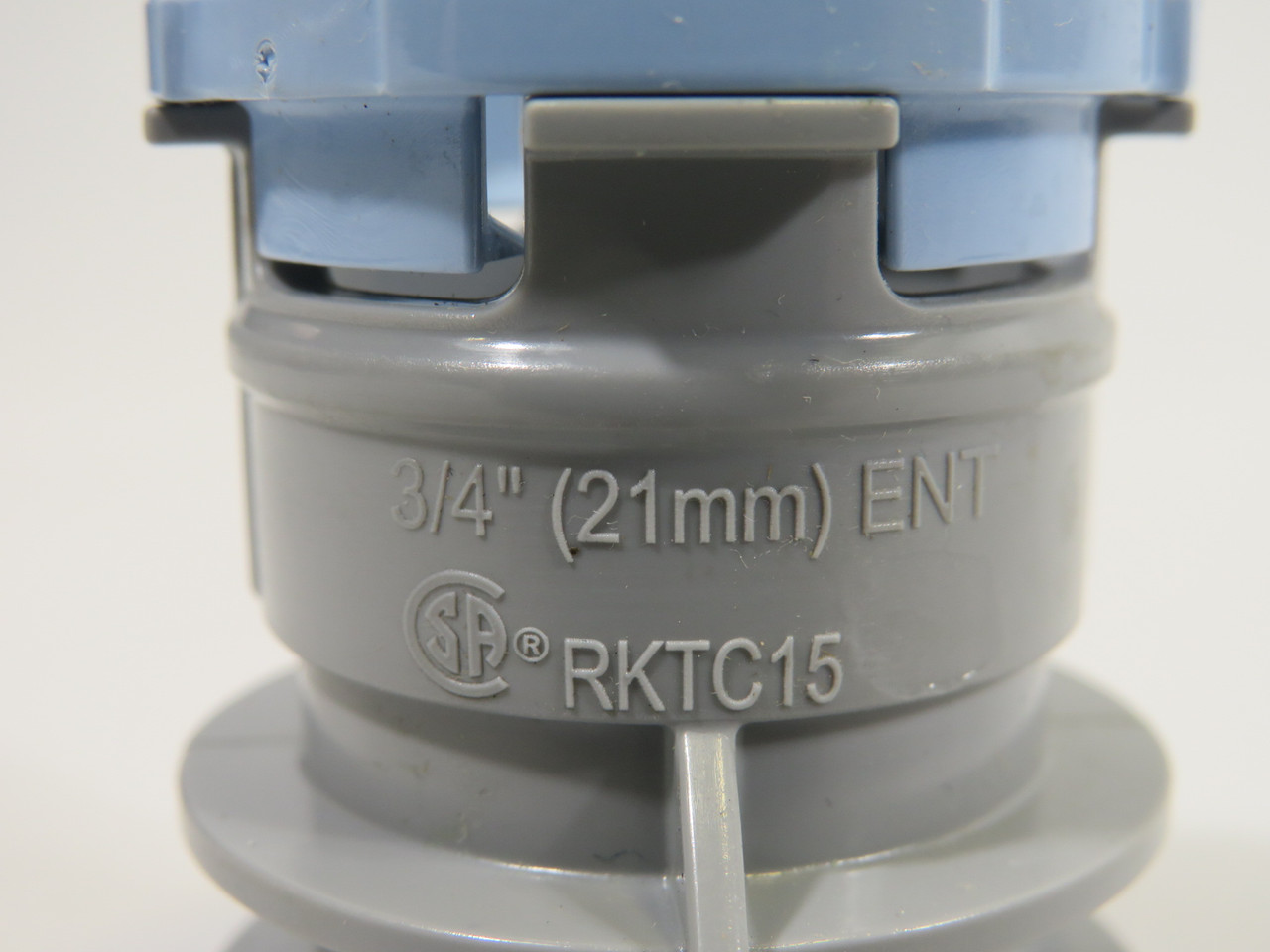 Royal RKTC15 ENT to EMT Set Screw Adapter 3/4" Lot of 35 ! NOP !
