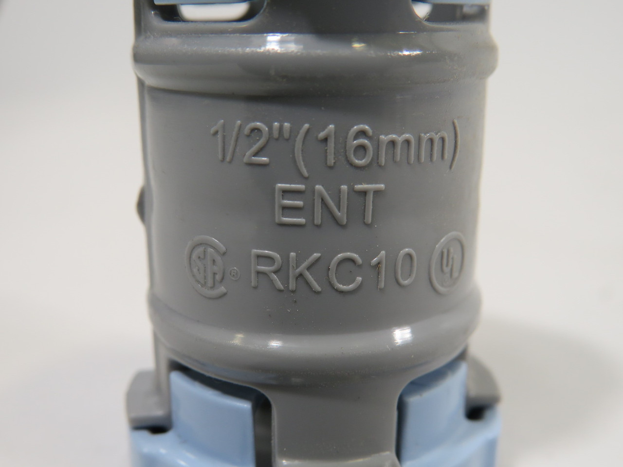Royal RKC10 ENT Coupling 1/2" Hub x Hub Lot of 75 NOP