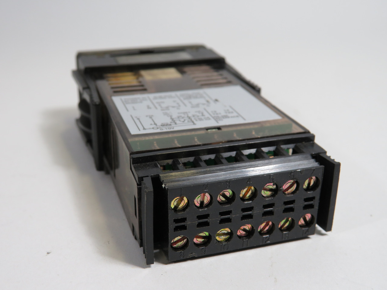Mueller AI-100-40110-Z Panel Meter 4-Digit Display 90-264V 253042 USED