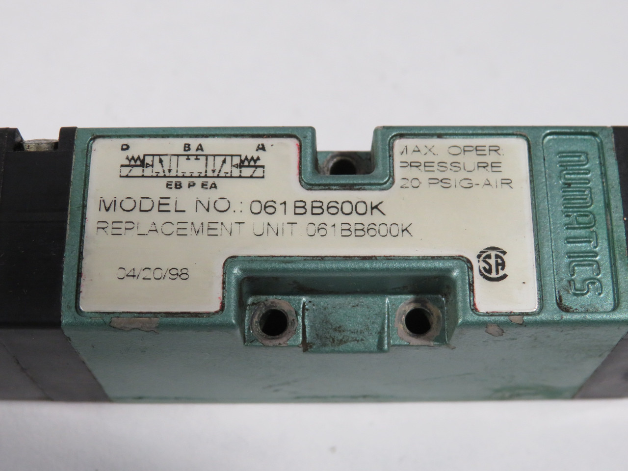 Numatics 061BB600K Solenoid Valve 110/120VAC 50/60Hz USED