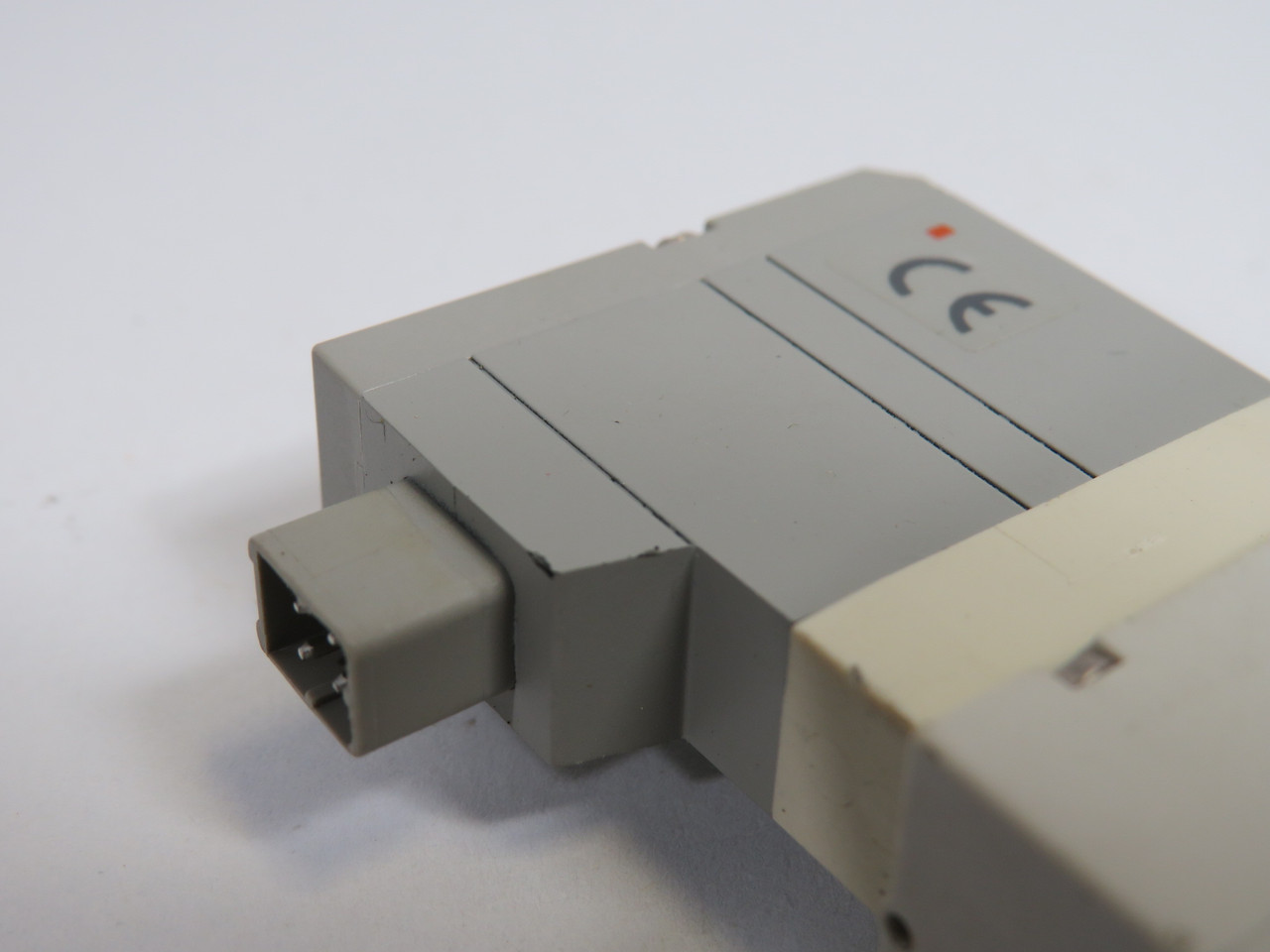 SMC SV3100-5FU Solenoid Valve 24VDC 0.15-0.7MPa SHELF WEAR ! NOP !