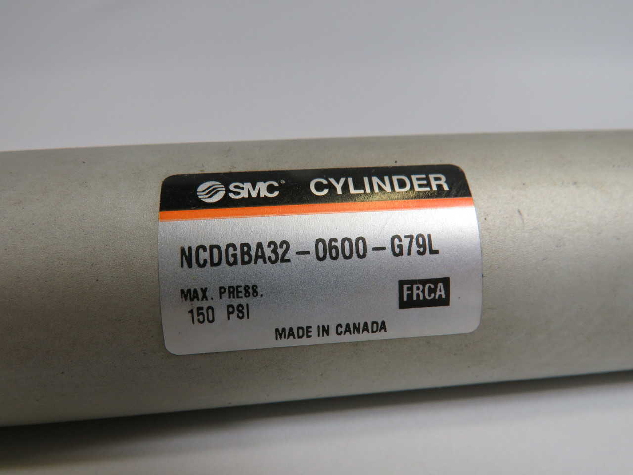 SMC NCDGBA32-0600-G79L Air Cylinder 32mm Bore 6" Stroke MISSING NUT USED