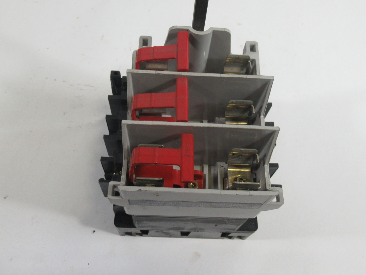 Allen-Bradley 194R-NJ030P3 Disconnect Switch Series B 30A 5-3/4" Shaft USED