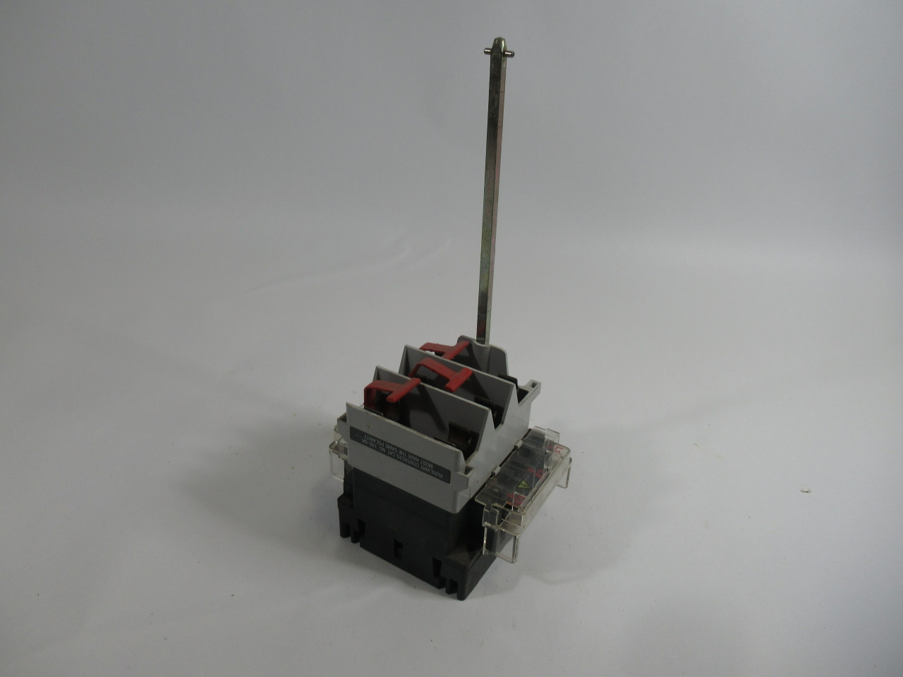 Allen-Bradley 194R-NJ030P3 Disconnect Switch Series B 30A 9-3/4" Shaft USED