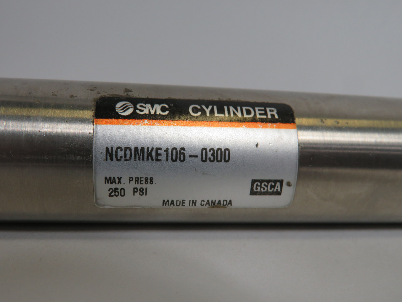 SMC NCDMKE106-0300 Double Acting Cylinder 1-1/16" Bore 3" Stroke USED