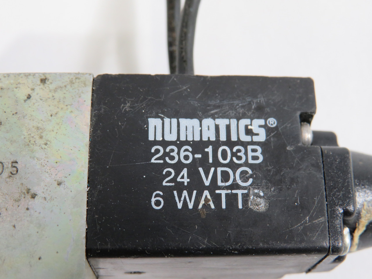 Numatics L01SA459B000061 Solenoid Valve 1/8" NPT 24VDC 150psi USED