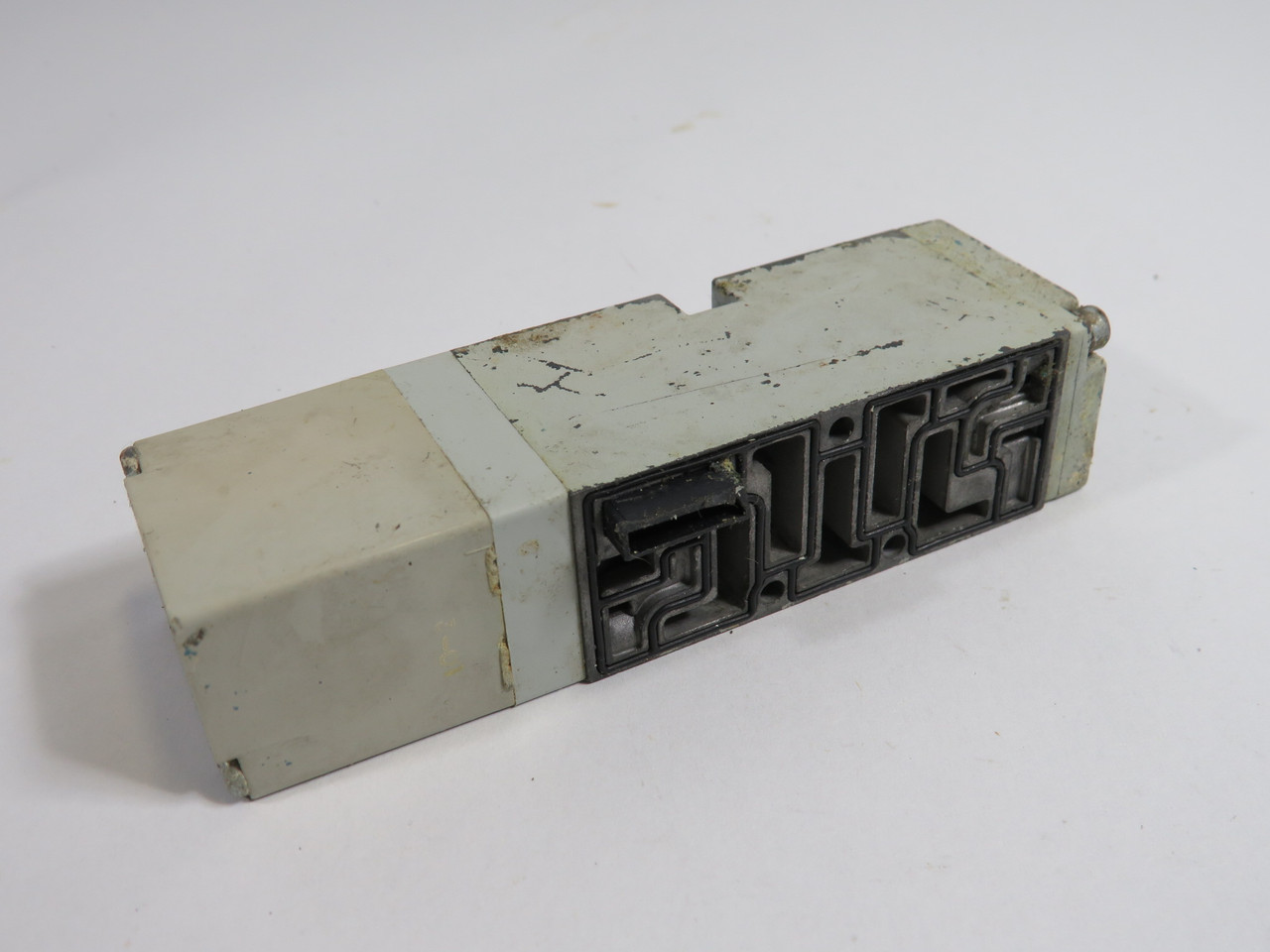 Numatics 061BA40OK Solenoid Valve 110-120V 50/60Hz 120psi SHELF WEAR USED