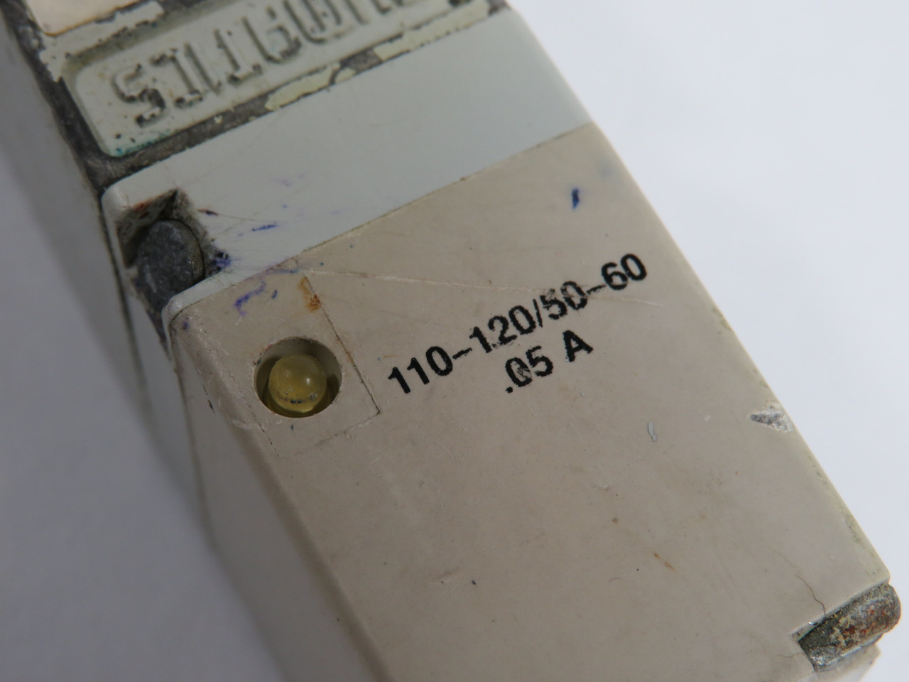 Numatics 061BB400K000030 Solenoid Valve 110-120V 50/60Hz SHELF WEAR USED