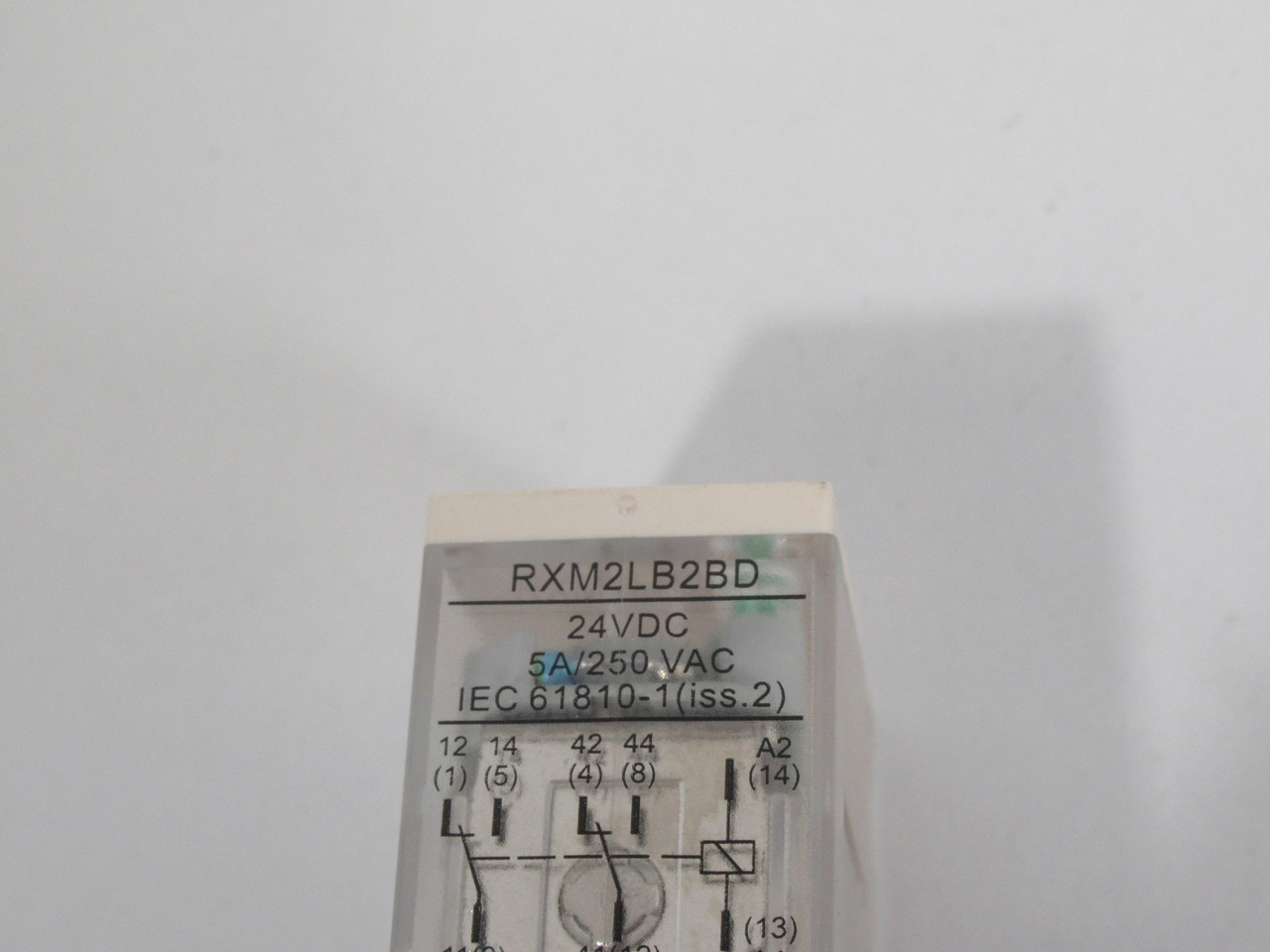 Schneider Electric RXM2LB2BD General Relay 5A@250VAC 24VDC 8-Blade USED