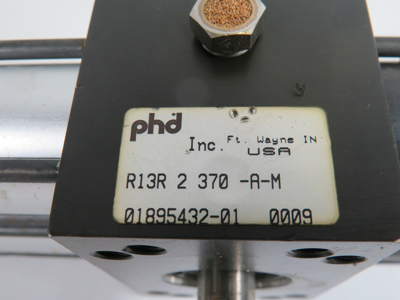 PHD R13R2370-A-M Rotary Actuator USED