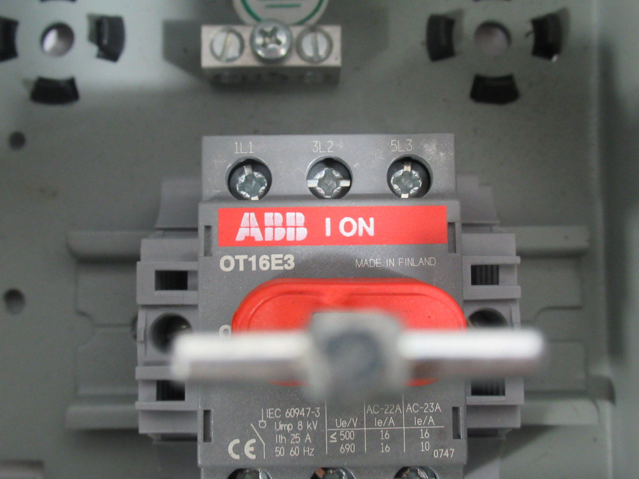 ABB NF161-3PB6C Non-Fusible Disconnect Switch 16A 3-Pole MISSING PARTS ! NOP !