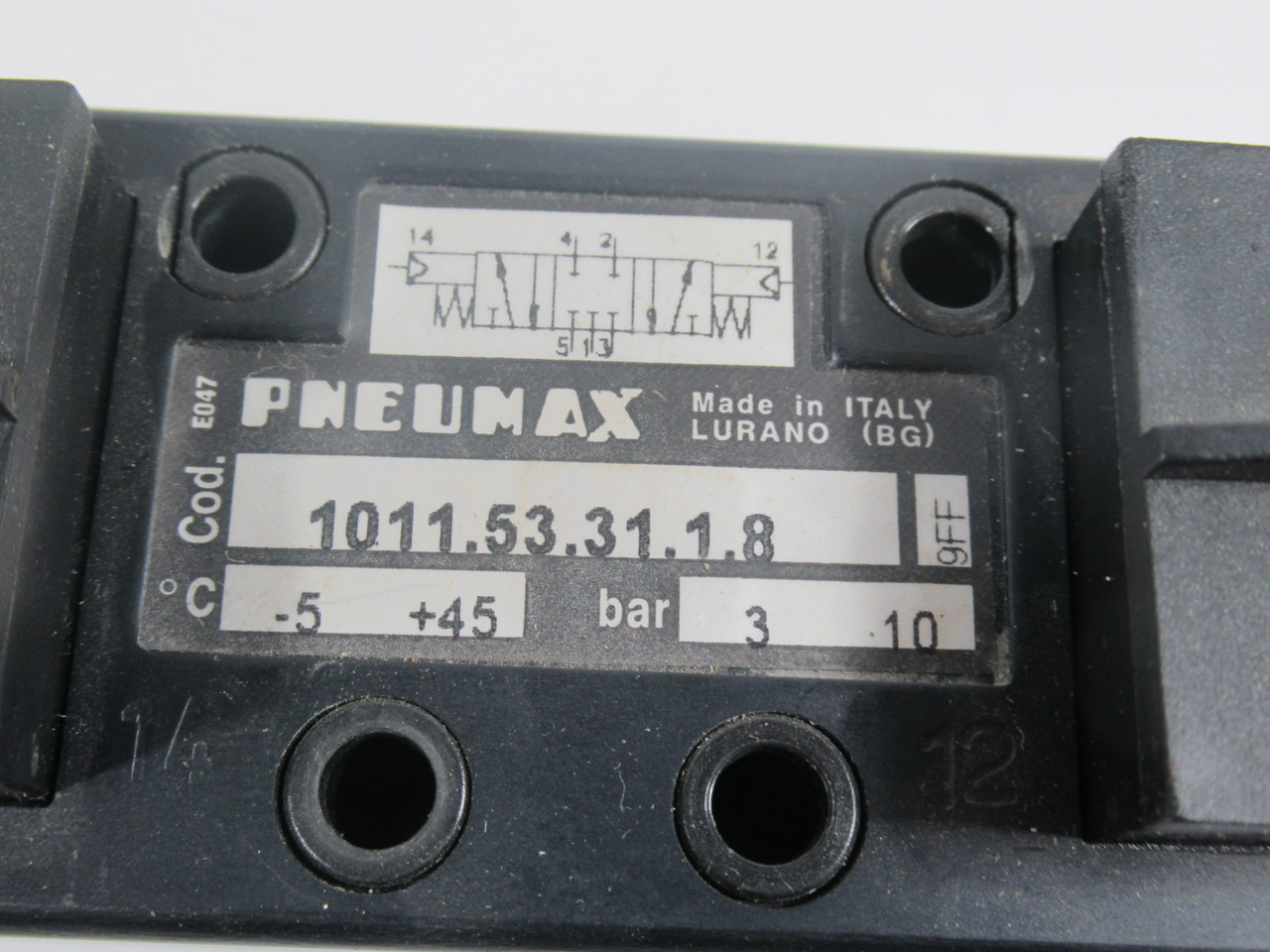 Pneumax 1011.53.31.1.8 Pneumatic Control Valve 3-10bar MISSING SCREW ! NOP !