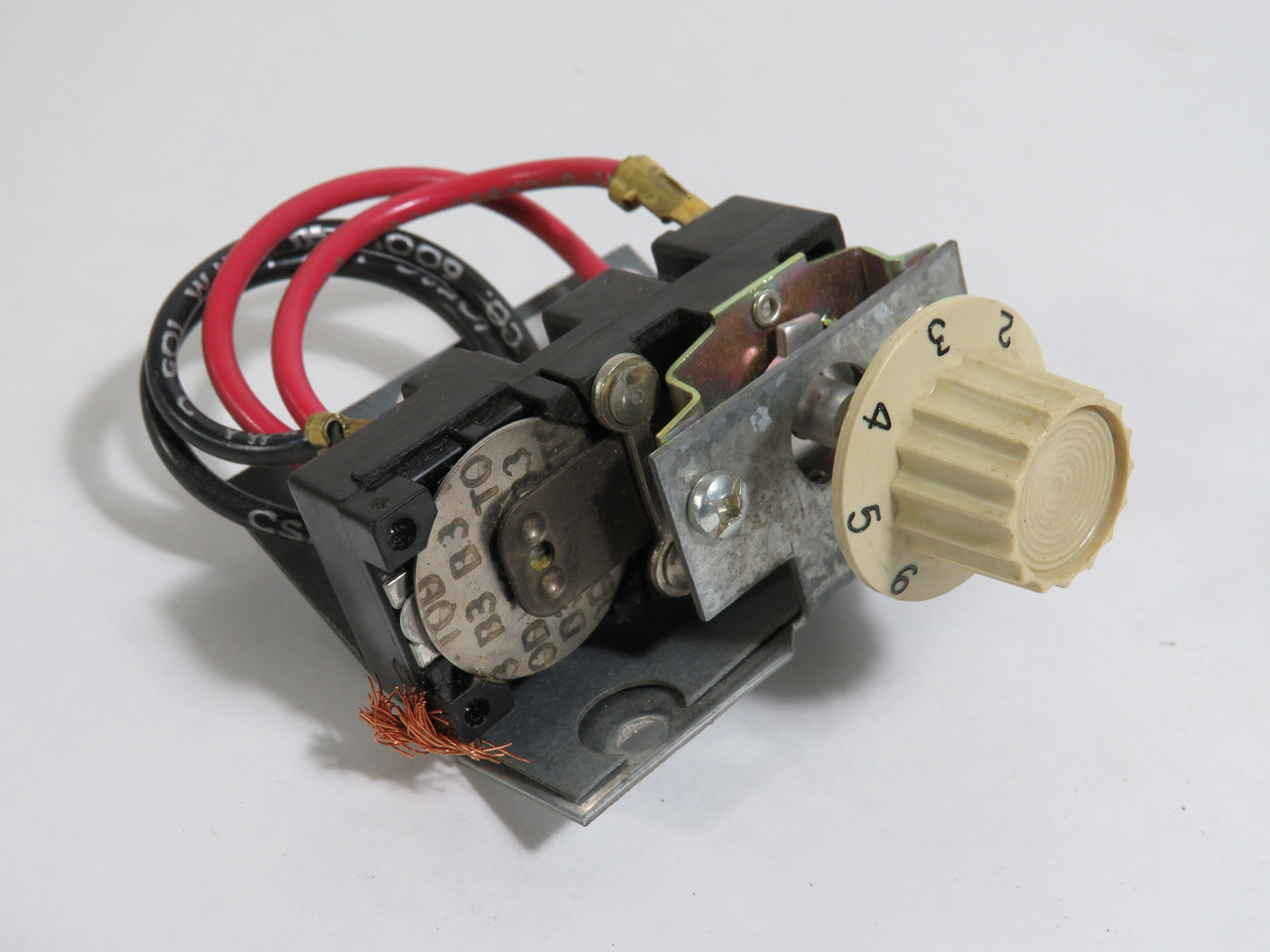 Federal Pioneer N27-013A Built-In Thermostat Kit 25/10A 277/600V USED