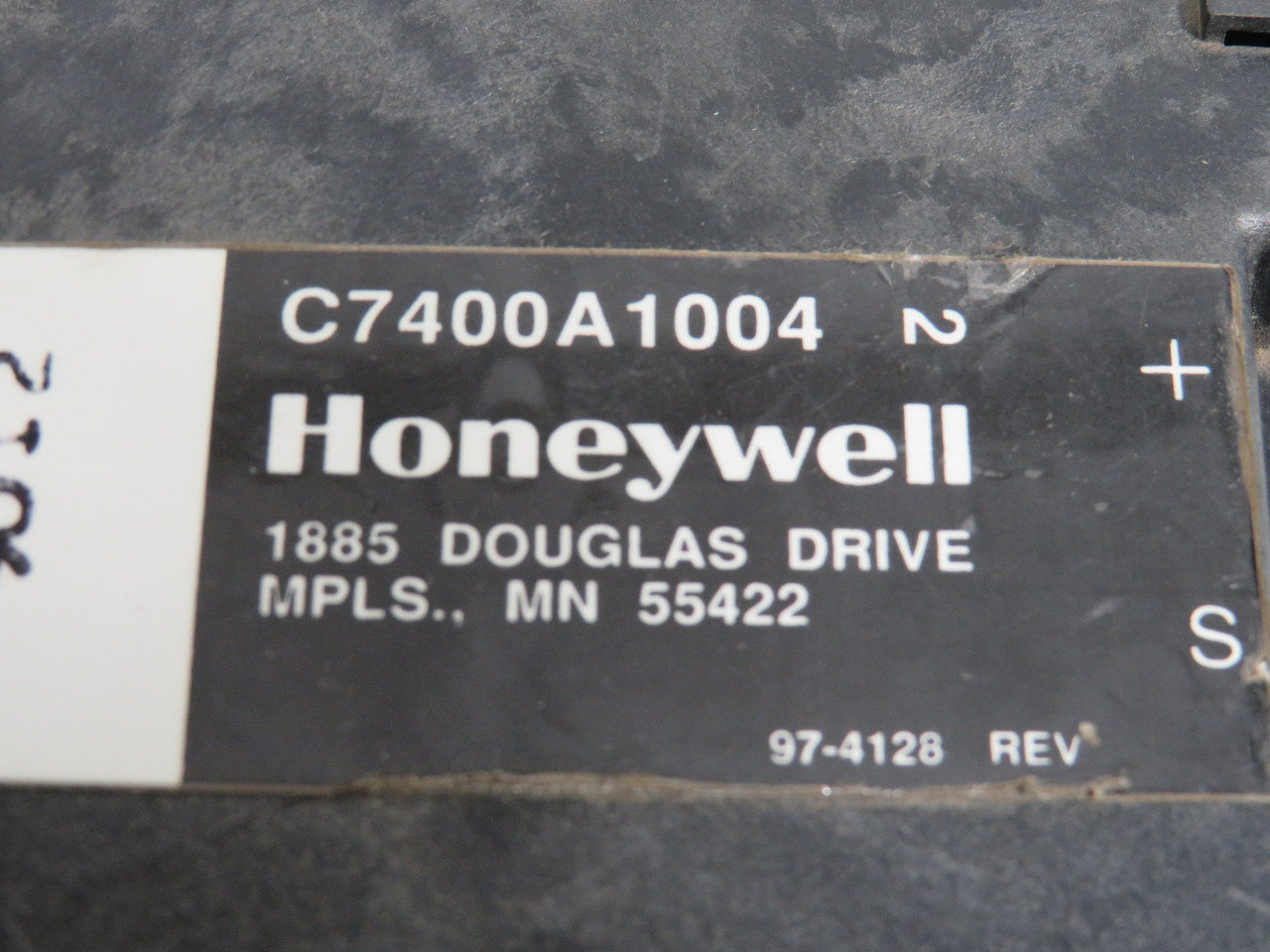 Honeywell C7400A1004 Series 2 Enthalpy Sensor −40-150°F USED