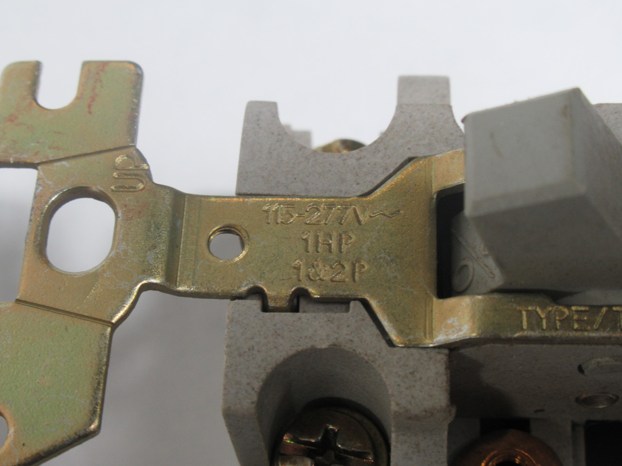 Square D 2510-FO1P Manual Motor Starter w/Indicator No Cover 115-277V USED