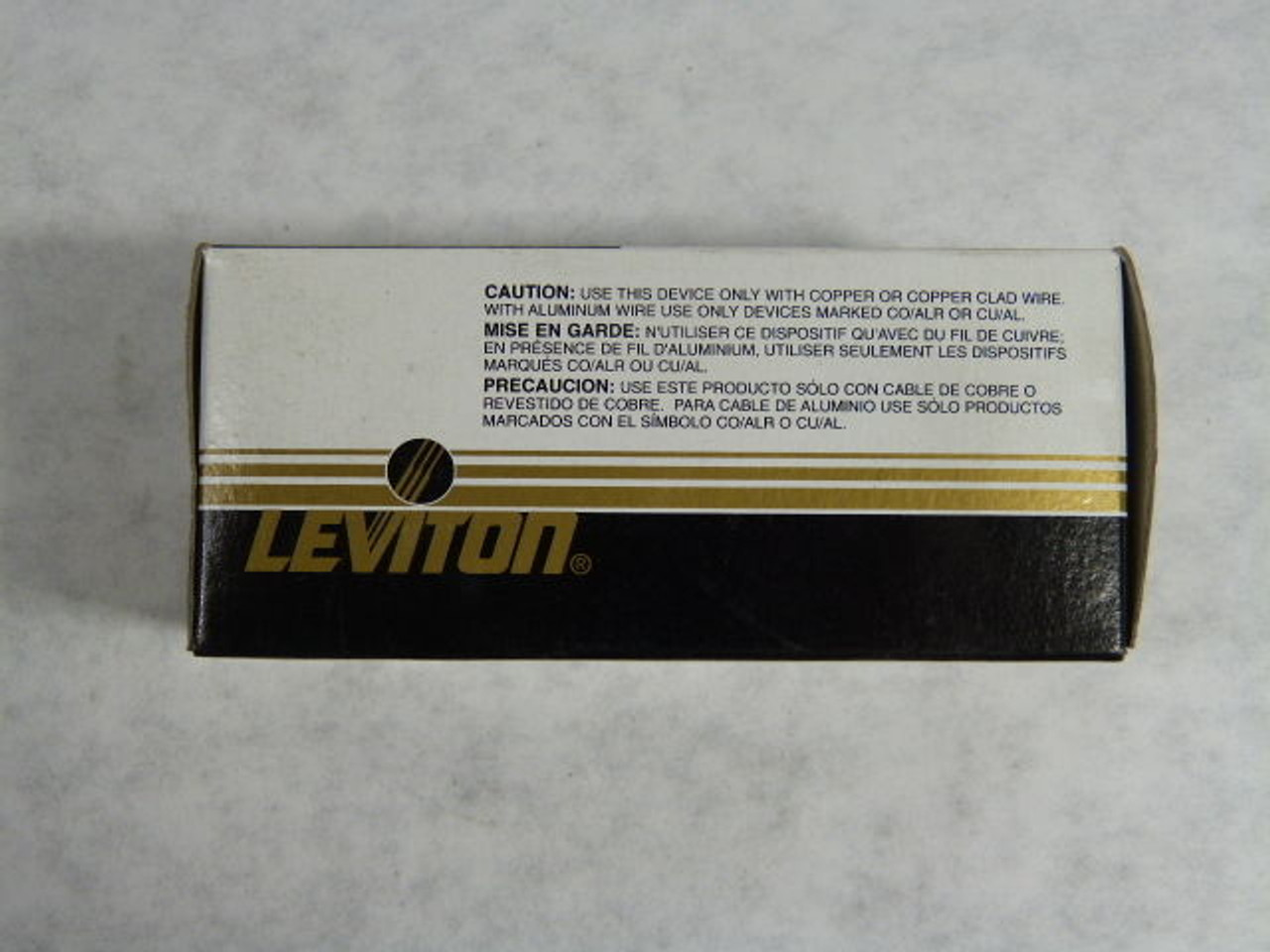 Leviton 23031 23031-A Power Interrupting Connector 3P 3W 20A 125V ! NEW !
