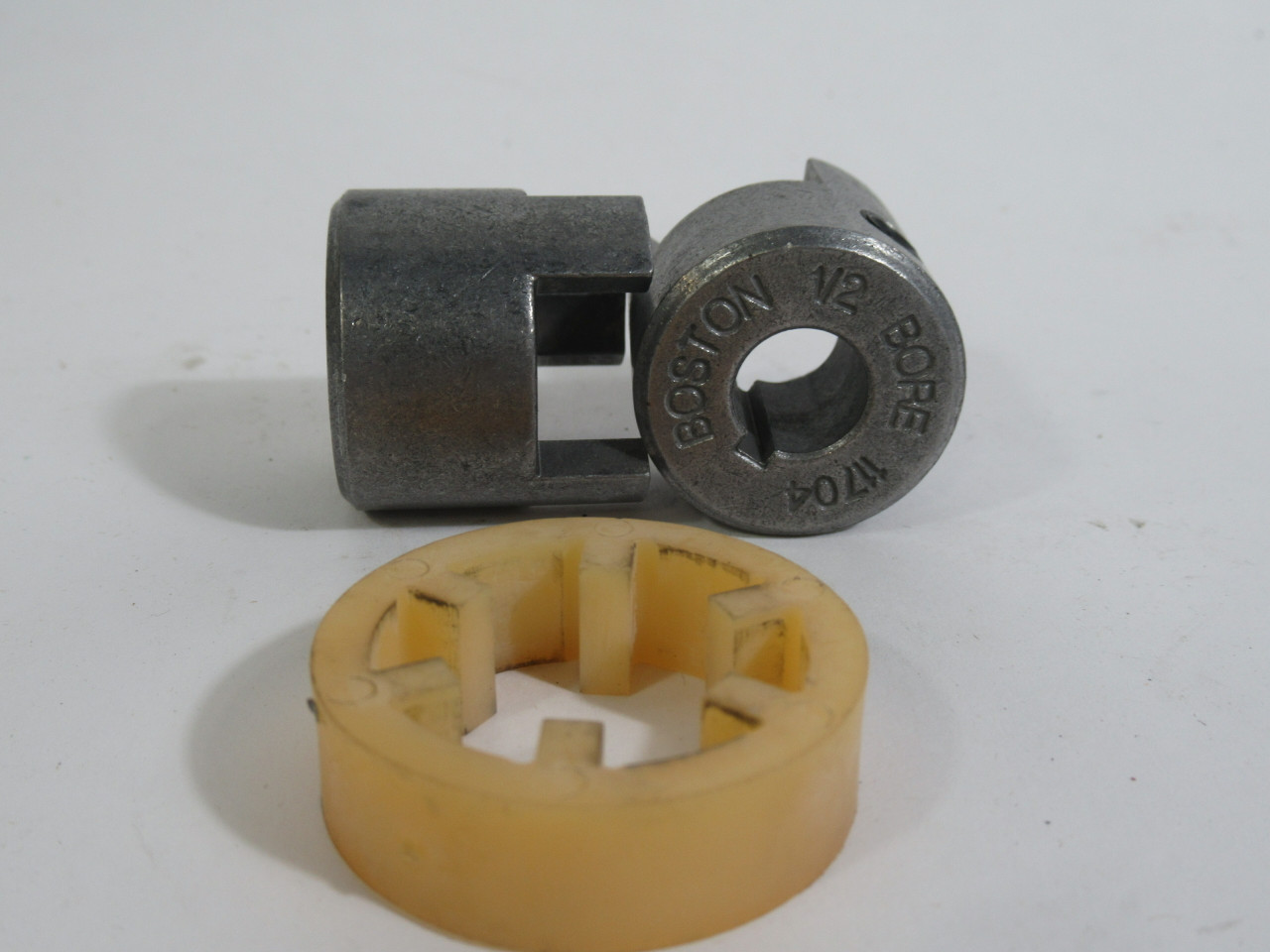 Boston Gear BF10 1/2-1/2 Jaw Coupling Assembly 1-1/4"HD 1-19/32"OD ! NOP !