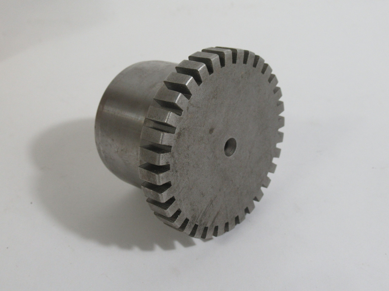 Lovejoy 69790405233 Grid Coupling Hub 2"LTB 1-5/8"B 3"OD SHELF WEAR ! NEW !