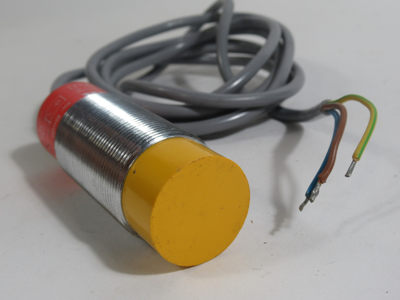 Turck Ni15-M30-AZ3X Inductive Sensor 20-250VAC 5-500mA 15mm 8A/+ 5Hz ! NOP !