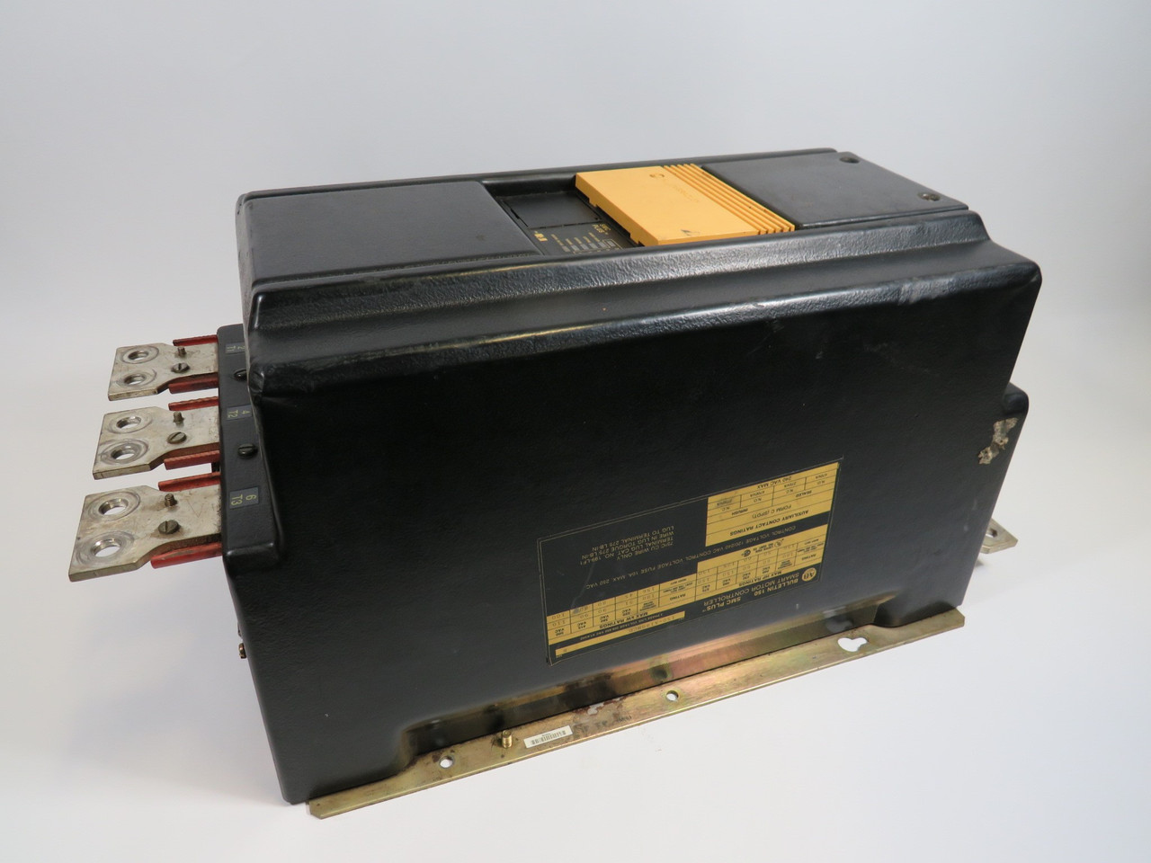 Allen-Bradley 150-A180NCD Motor Controller 150HP 120/240V SHELF WEAR USED