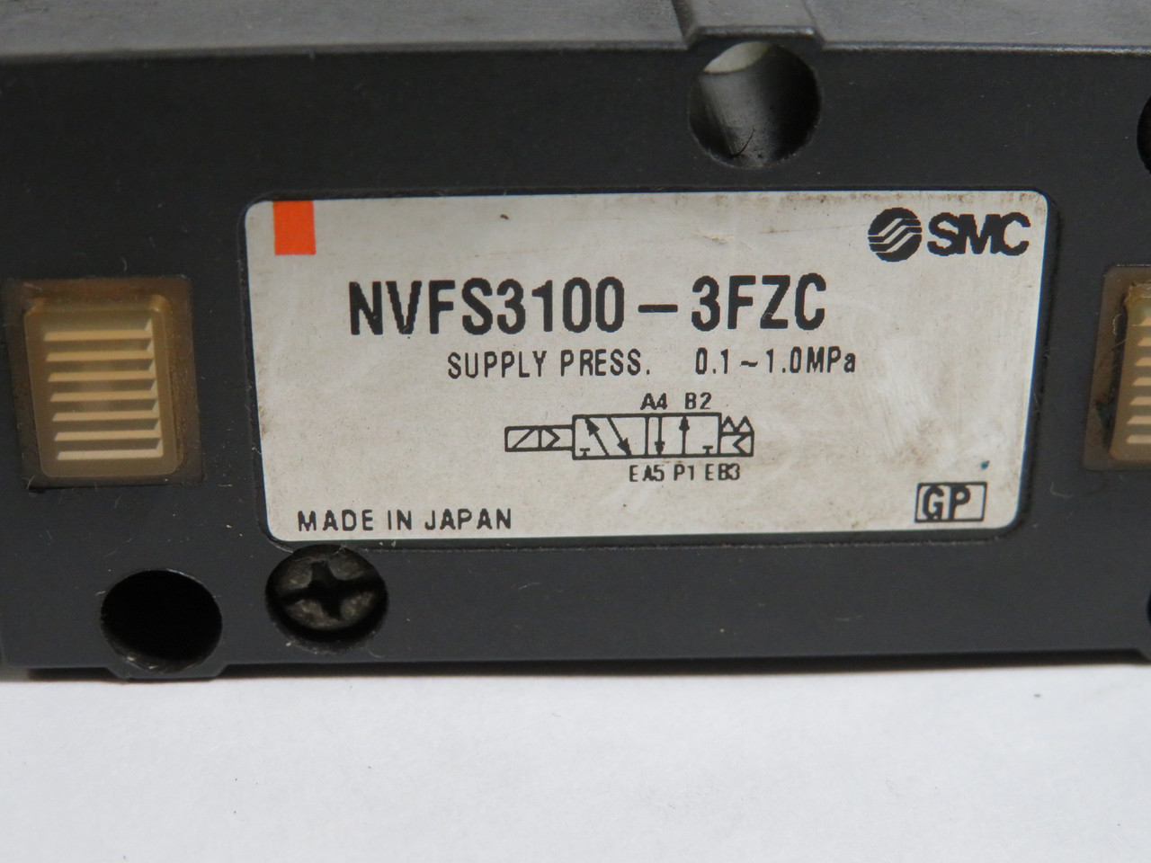 SMC NVFS3100-3FZC Solenoid Valve 88-132V@50Hz 94-138V@60Hz 0.1-1.0MPa USED