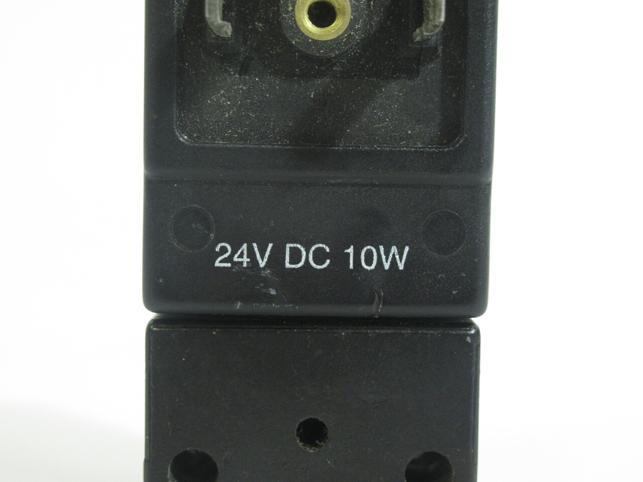 Baccara GEM-B-33 Solenoid Coil Assembly 24VDC 10W USED