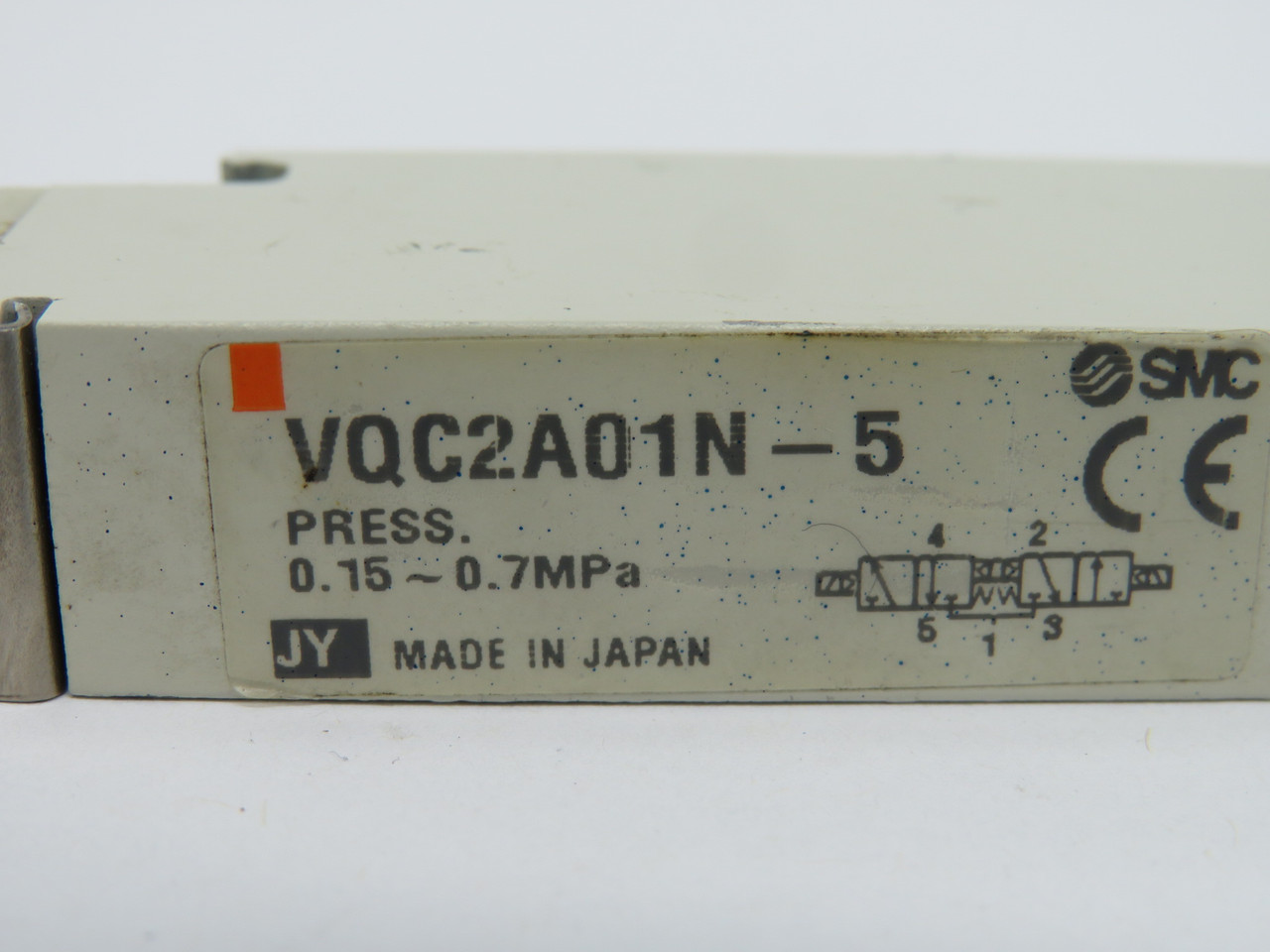 SMC VQC2A01N-5 Solenoid Valve 4-Position 3-Port 24VDC 0.15-0.7MPa RUST USED