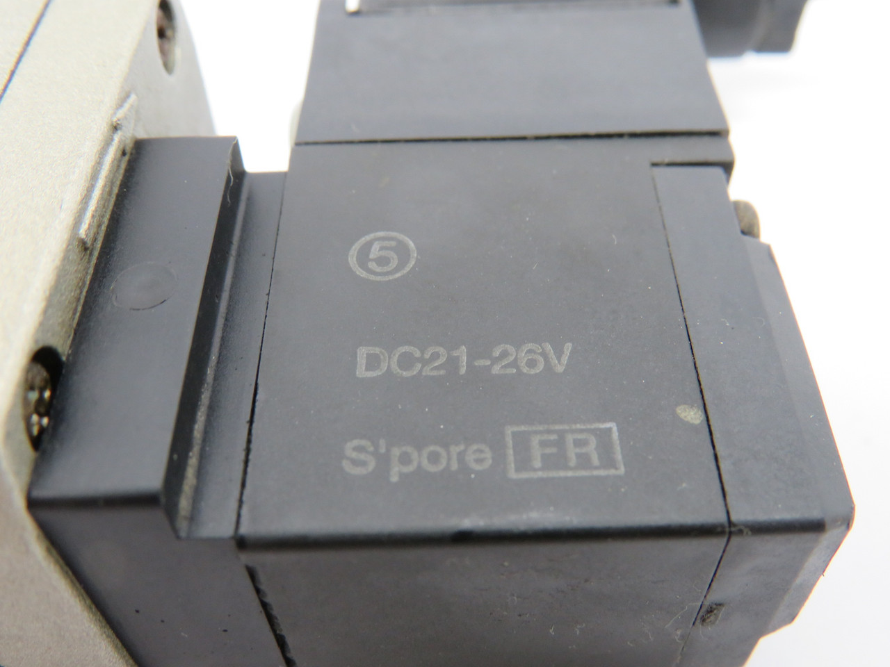 SMC NAV2000-N02-5DZ Soft Start Valve 1/4"NPT 0.2-1.0MPa 21-26VDC SHELF WEAR USED