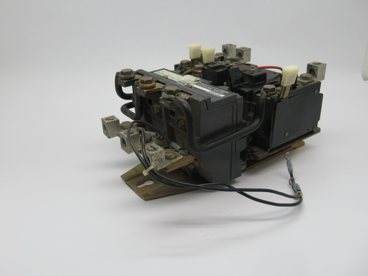 Allen-Bradley 709-DOB103 Motor Starter Series K Size 3 120V 60HZ USED