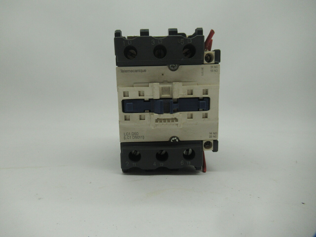 Telemecanique LC1D5011G6 Contactor 120V 50/60Hz NO COVER/MISSING PIECE USED
