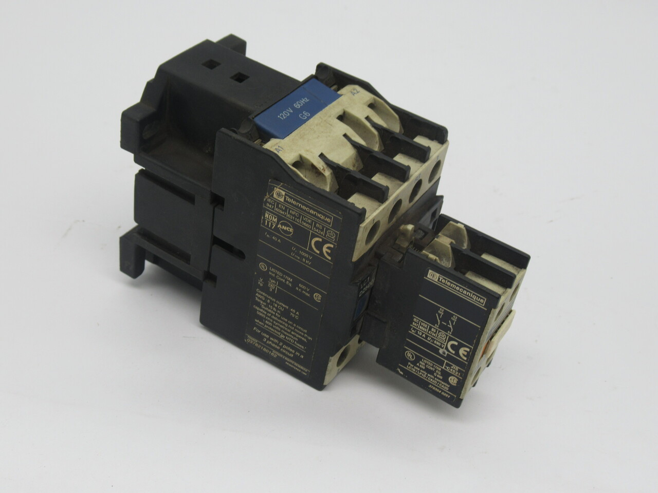Telemecanique LC1-D25008-G6 Contactor 120V 60Hz 40A C/W LA1DN20 690V 10A USED