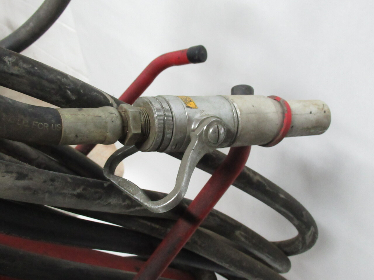 Flag-Fire ABC-1500-WRT Fire Extinguisher Assembly w/ Trolley USED