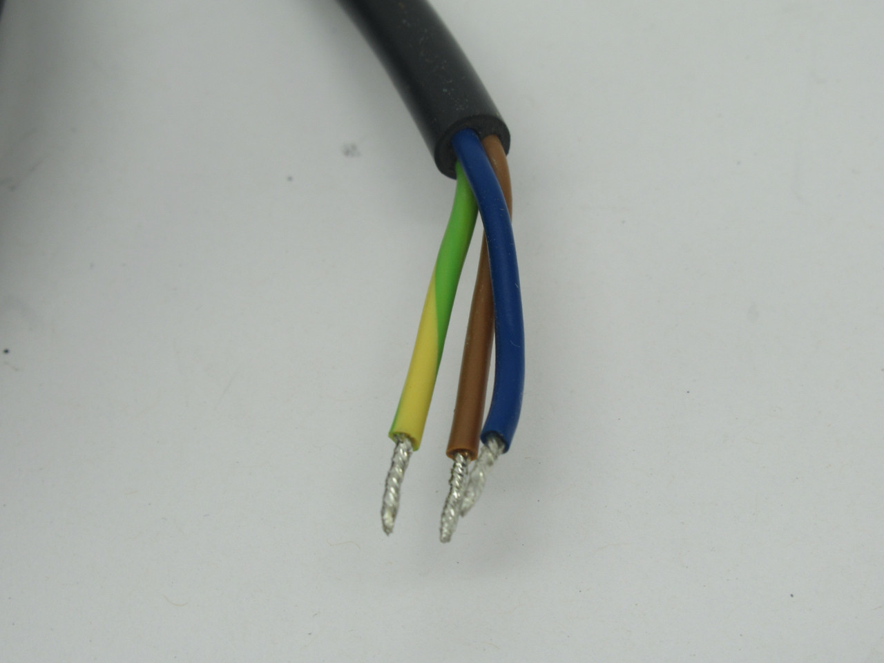 Molex E452A3A30012C4H Valve Connector Assy 24V 5A 3m Cable 2Pole Amber LED NOP