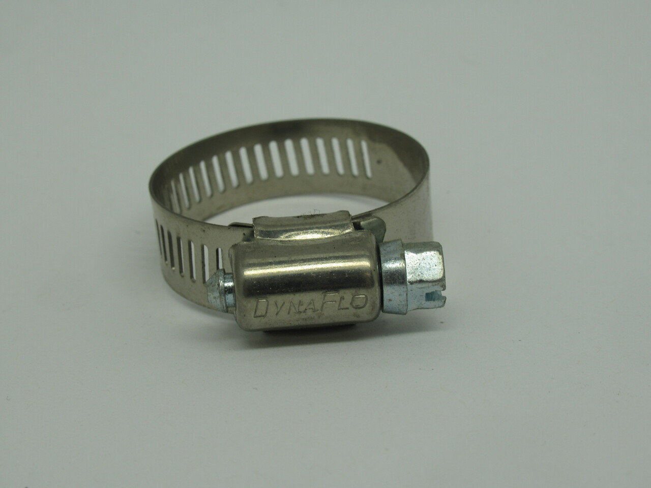 DynaFlo 18 1-1/2" Stainless Steel Worm Drive Clamp 17-38mm NOP