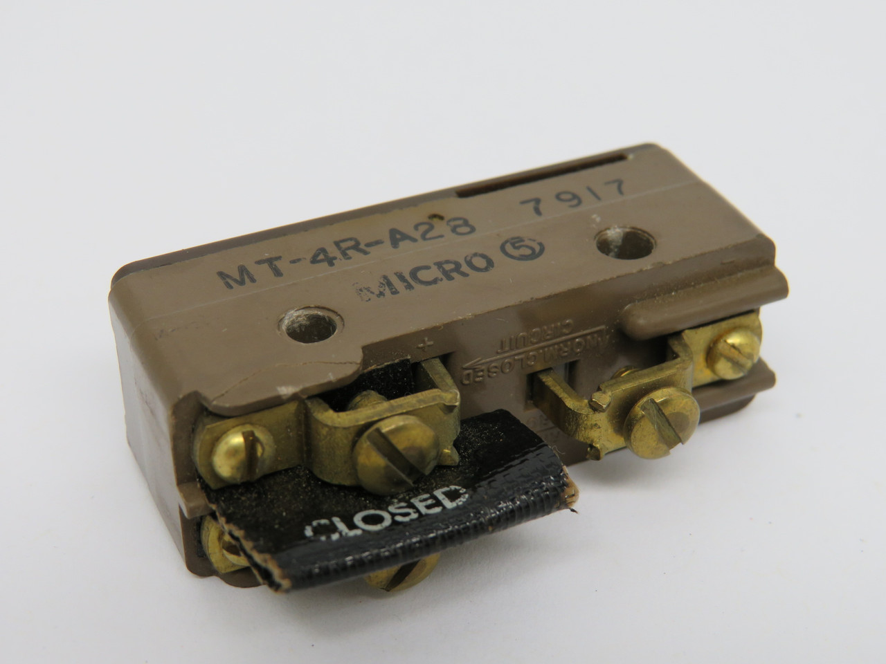 Micro Switch MT-4R-A28 Basic Switch 125VAC/DC SHELF WEAR USED